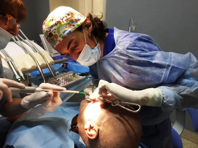 studio-dentistico-allitto-implantologia-dentale-messina (7)